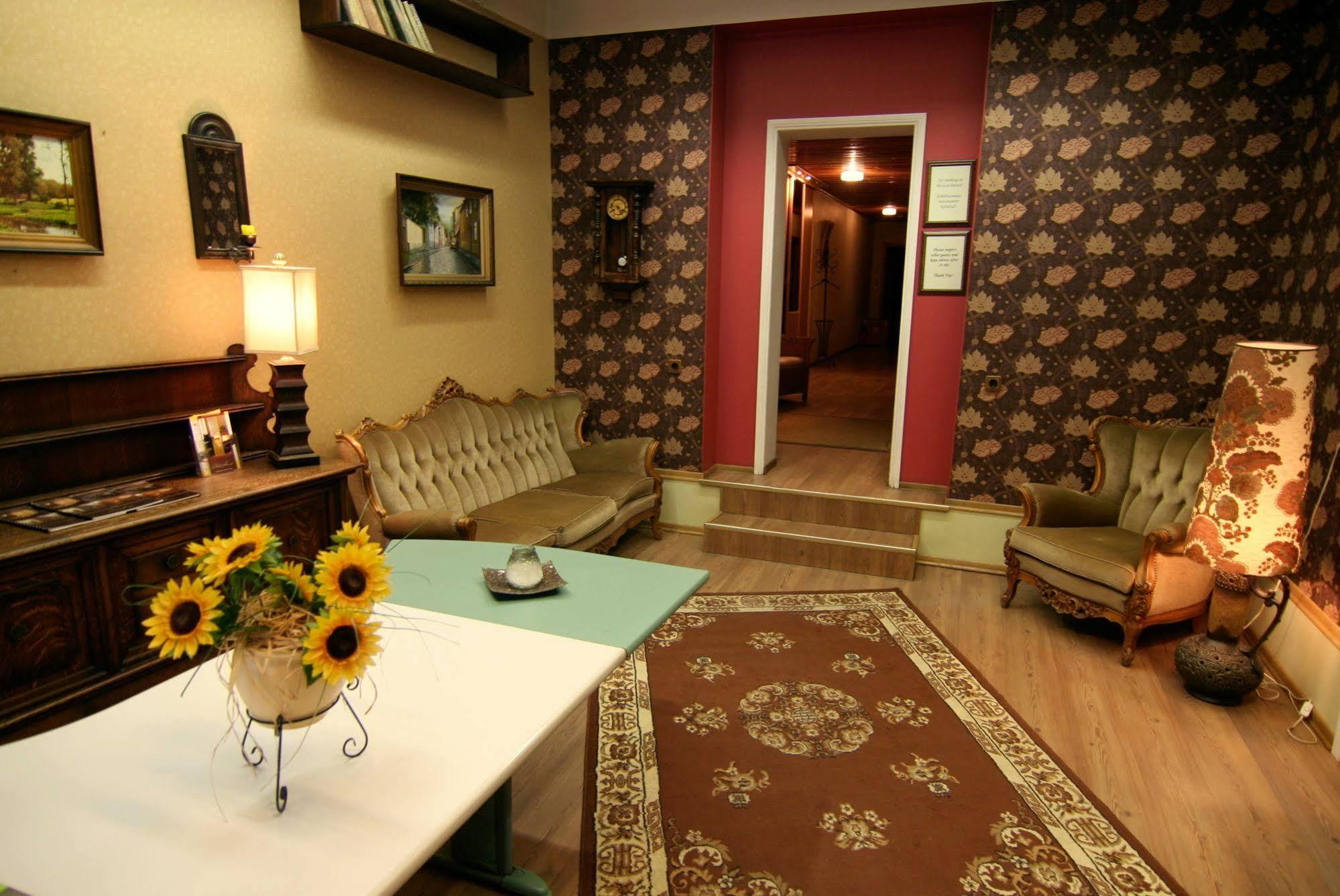 טאלין Oldhouse Hostel מראה חיצוני תמונה