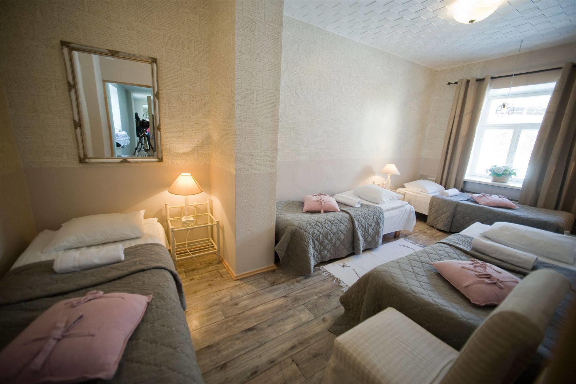טאלין Oldhouse Hostel מראה חיצוני תמונה
